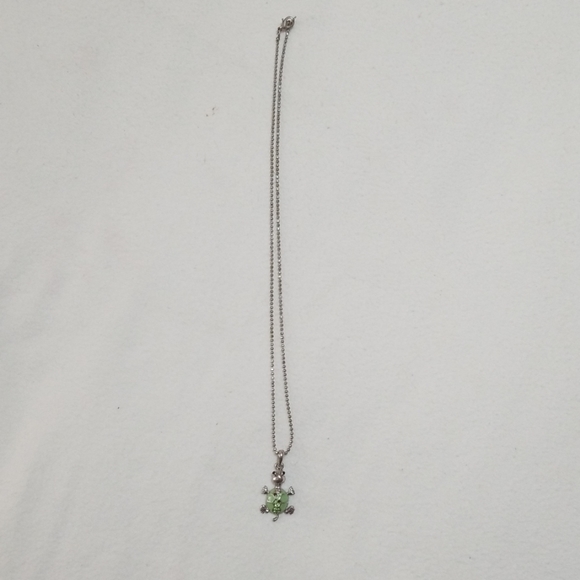 Necklaces - Picture 3 of 4